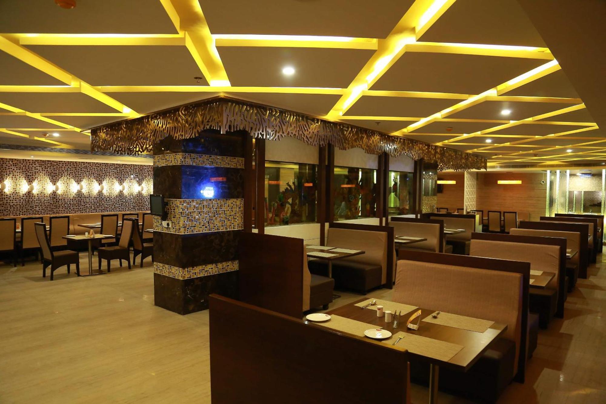 Hotel Svm Grand Medipally Haïdarabad Extérieur photo